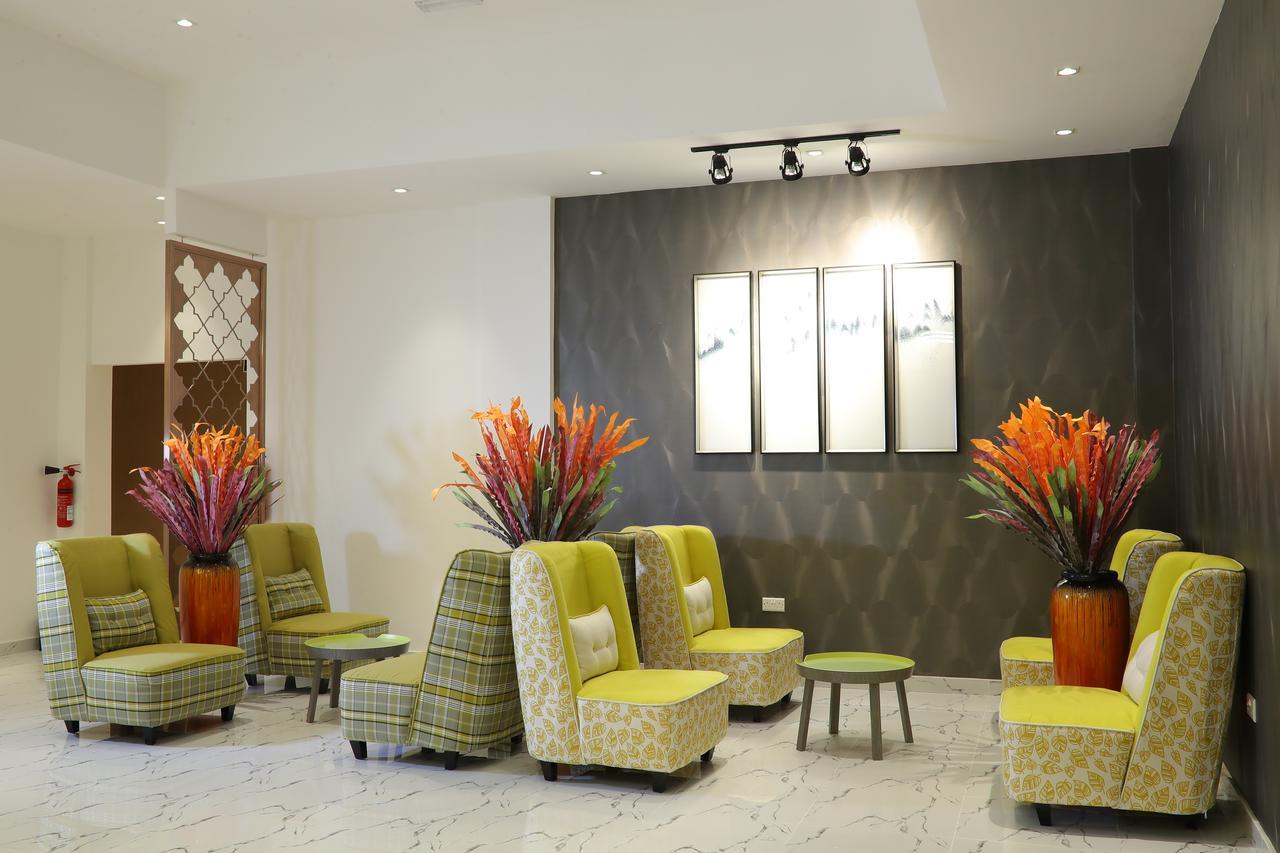 Zaki Hotel Apartment Sur Luaran gambar